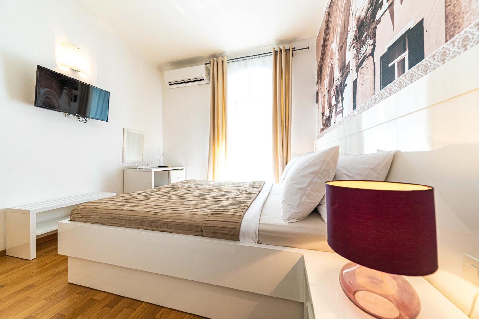 Riva City Rooms Split Rum bild