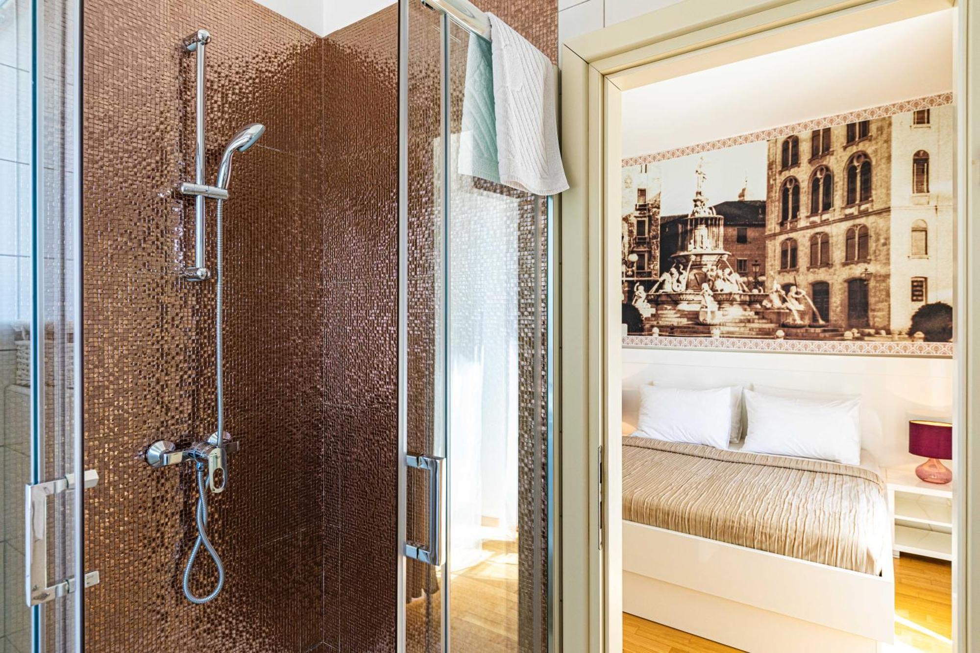 Riva City Rooms Split Rum bild